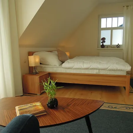 Neue Reihe 64 Haus Helene *